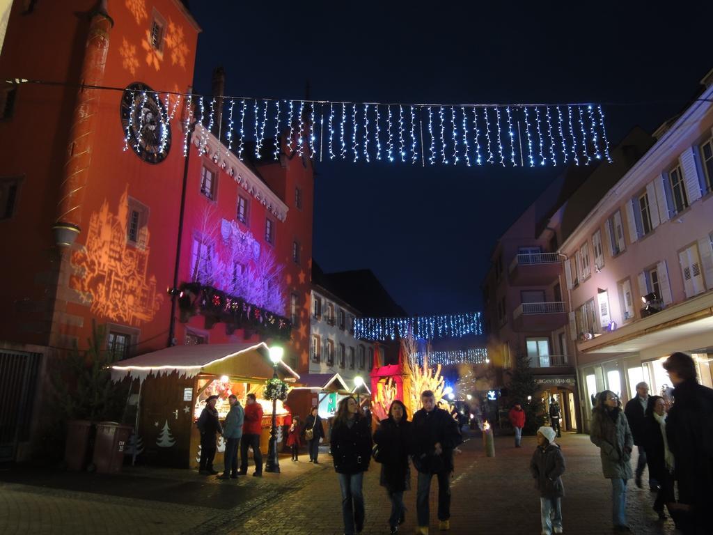 Hotel Restaurant La Tour Romaine - Haguenau - Strasbourg Nord Schweighouse-sur-Moder Екстериор снимка