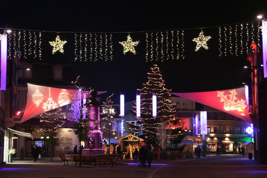 Hotel Restaurant La Tour Romaine - Haguenau - Strasbourg Nord Schweighouse-sur-Moder Екстериор снимка